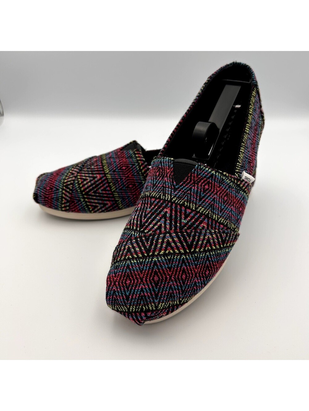 TOMS Alpargatas Women's 7.5 Pink Blue Striped Argyle Aztec Slip On Loafer